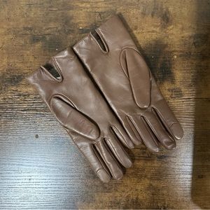 Coach Sculpted Signature Leather Tech Gloves